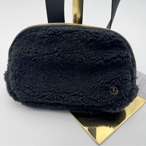 NWT Black Lululemon Fleece Everywhere Belt Bag